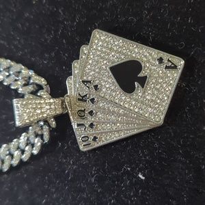 Royal flush chain